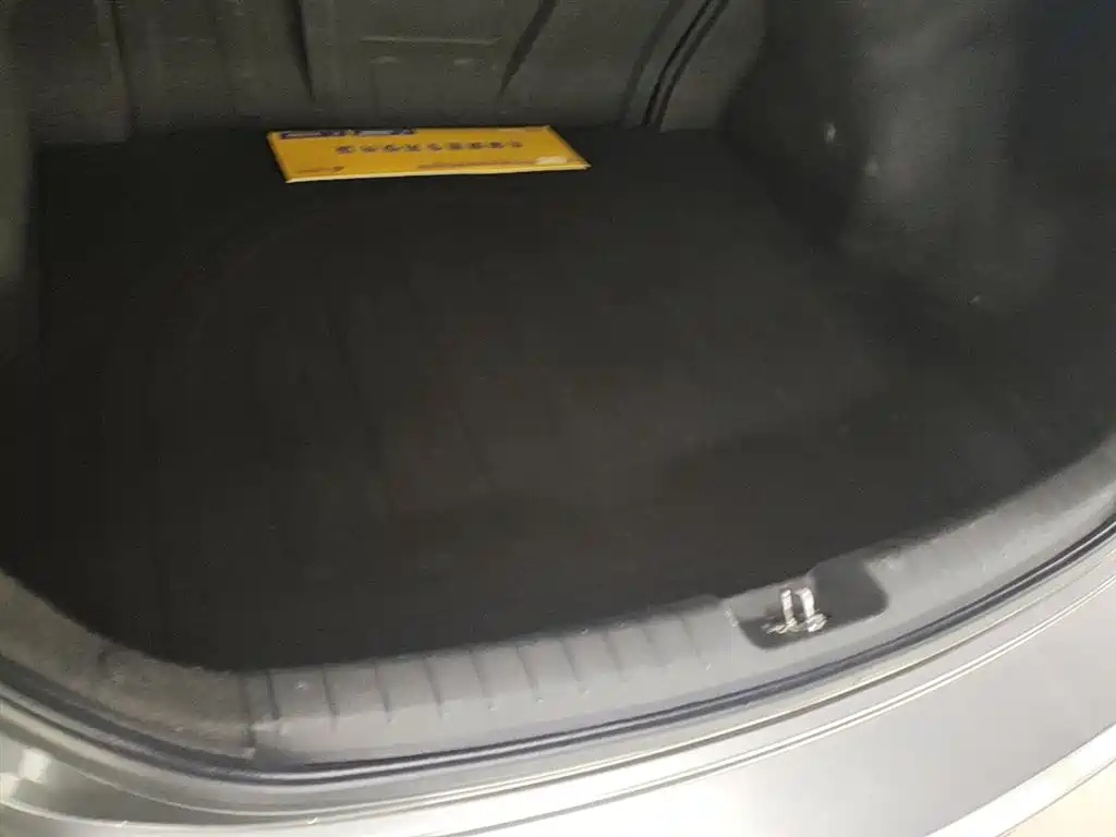 Hyundai Elantra 2019 — фото 19