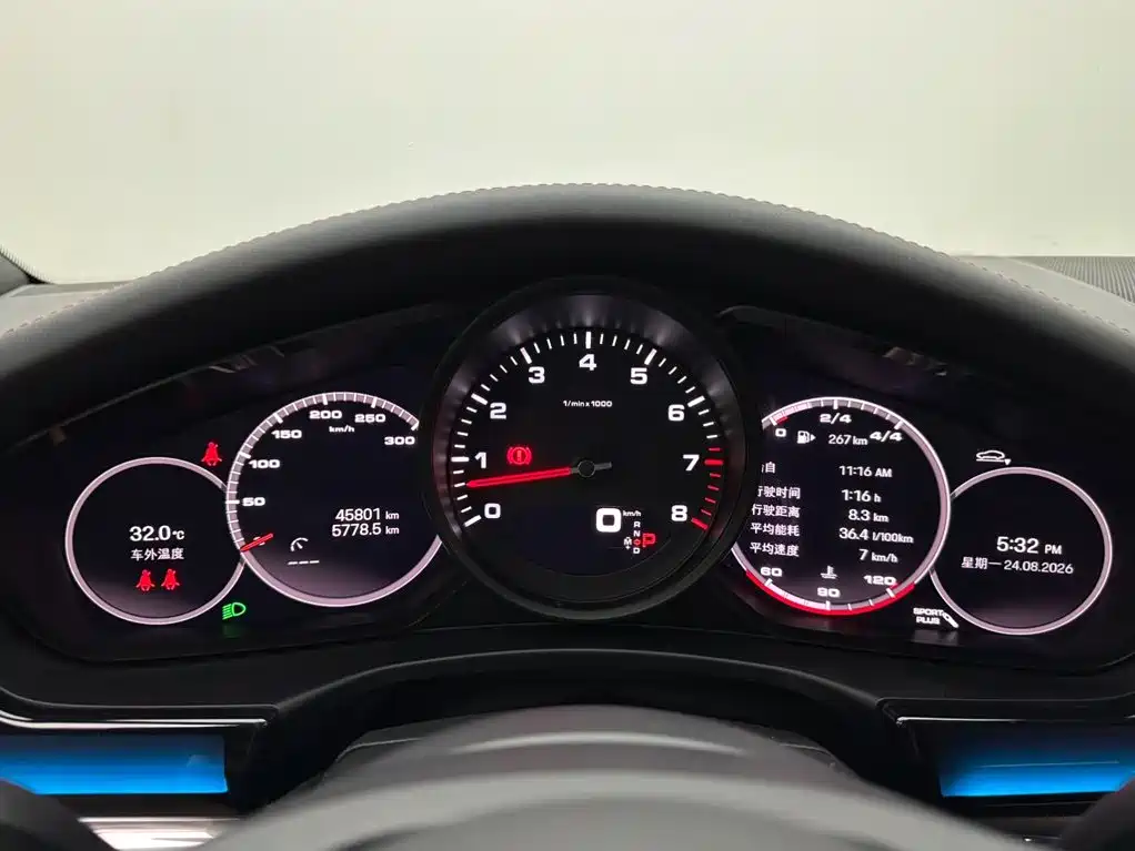 Porsche Panamera 2022 — фото 14