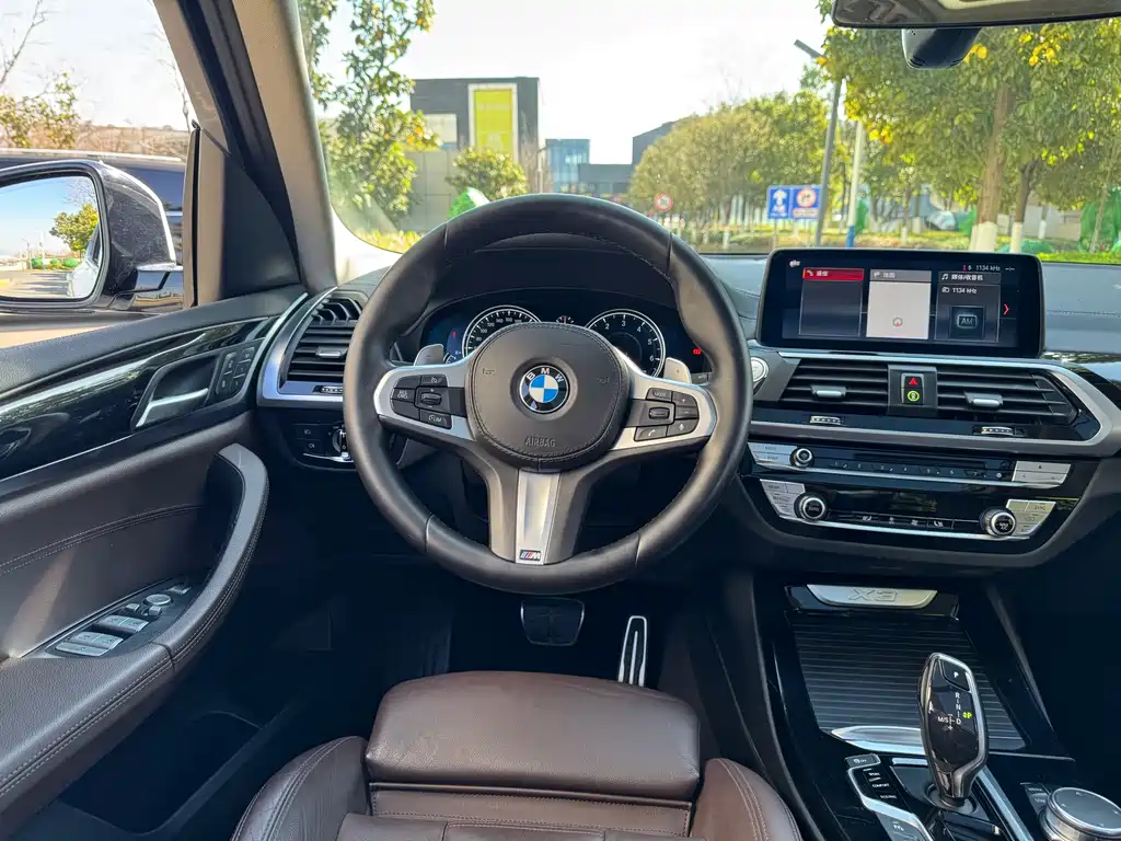 BMW X3 2019 — фото 14