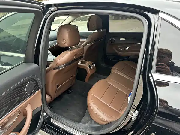 Mercedes-Benz E-Class 2021