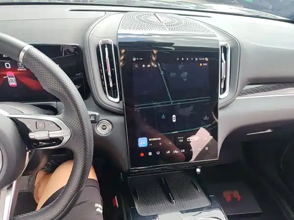 Hongqi HS3 PHEV 2026