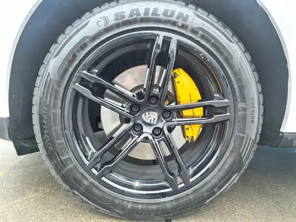 Porsche Macan 2018