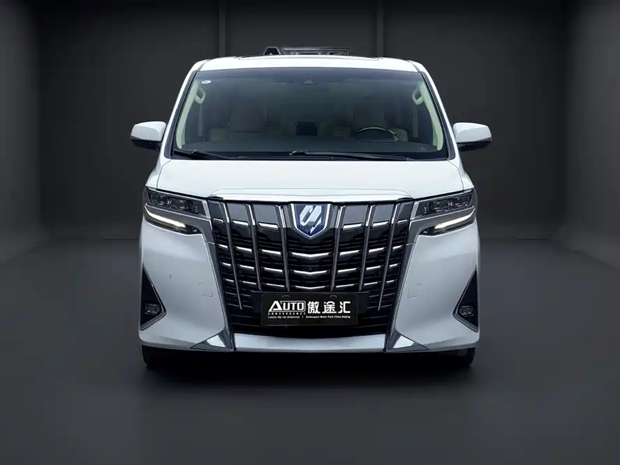 Toyota Alphard 2020 — фото 2