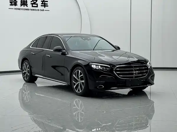 Mercedes-Benz E-Class 2024