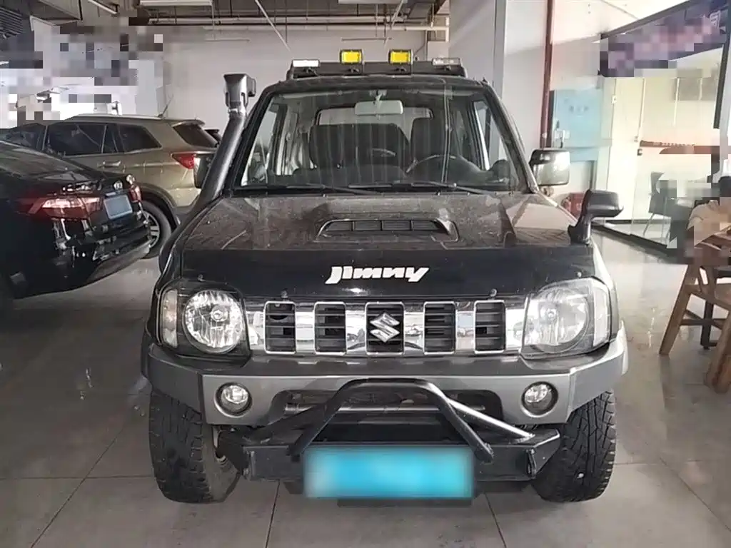 Suzuki Jimny 2017 — фото 3