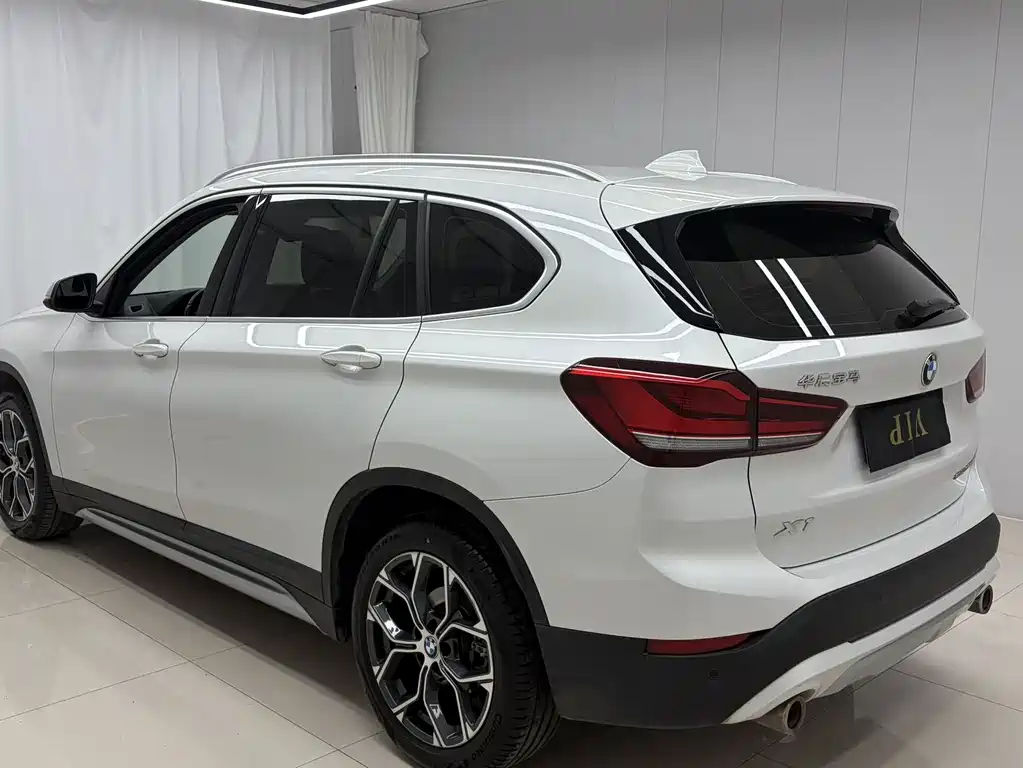 BMW X1 2021 — фото 6