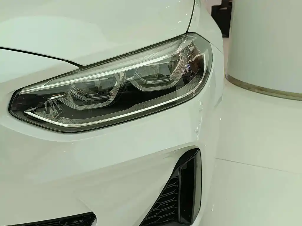 BMW 1 Series 2021