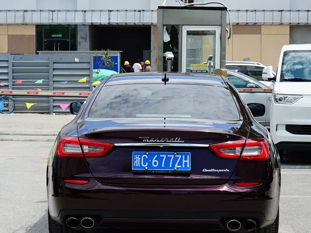 Maserati Quattroporte 2014 — фото 19