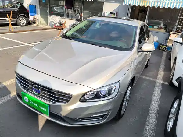 Volvo S60 2018