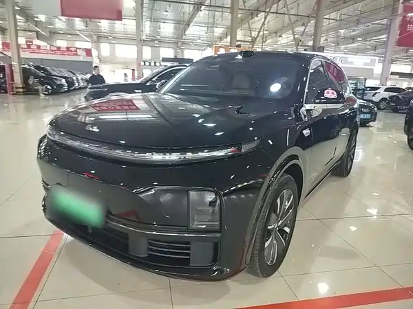 Li Auto L7 2025