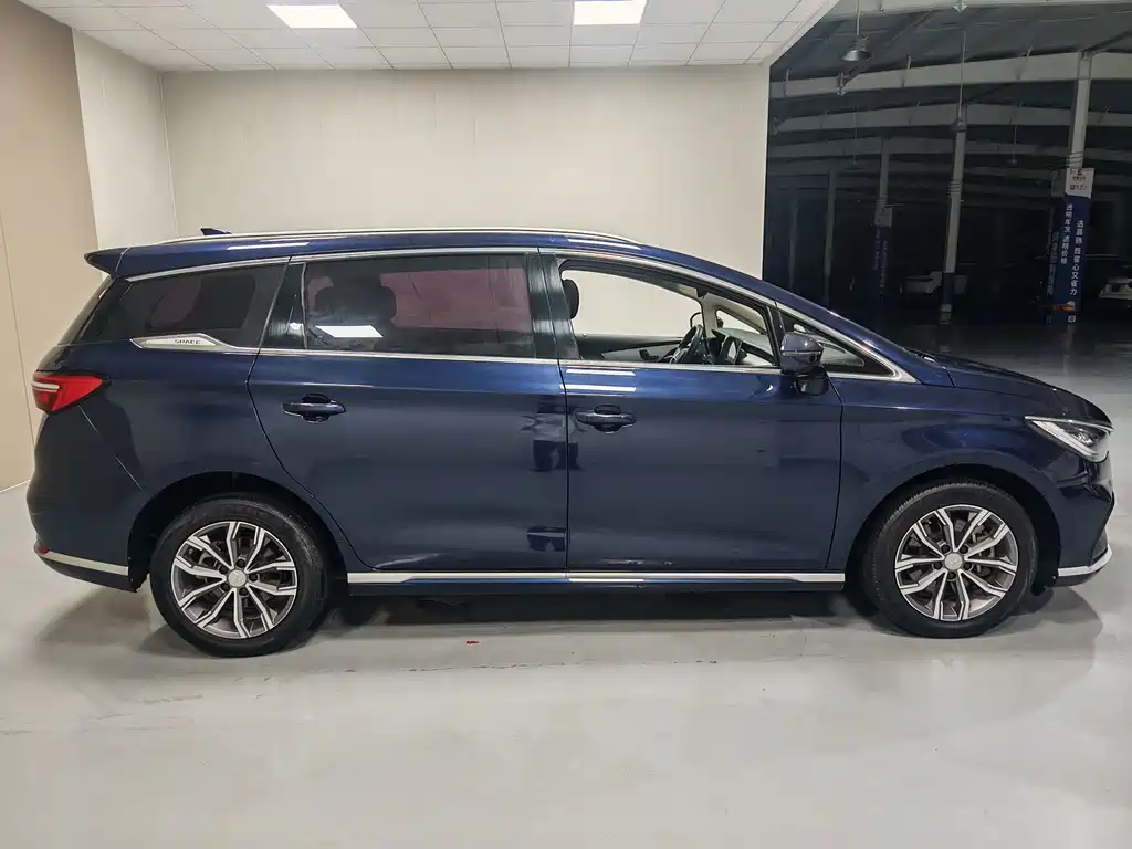 BYD Song MAX 2021 — фото 12