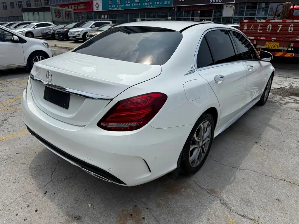 Mercedes-Benz C-Class 2015