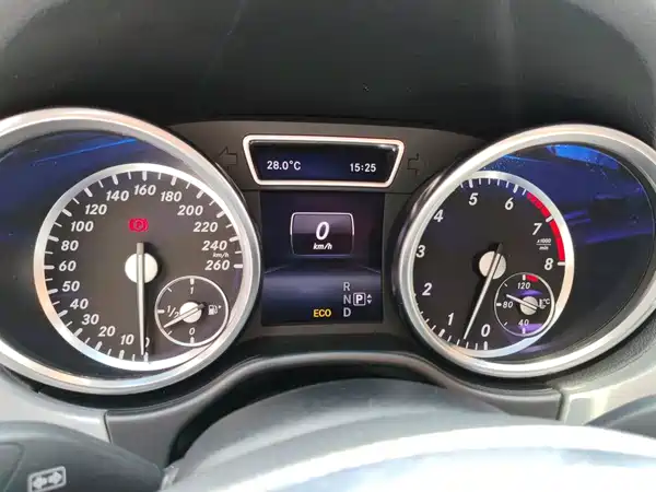 Mercedes-Benz M-Class 2014