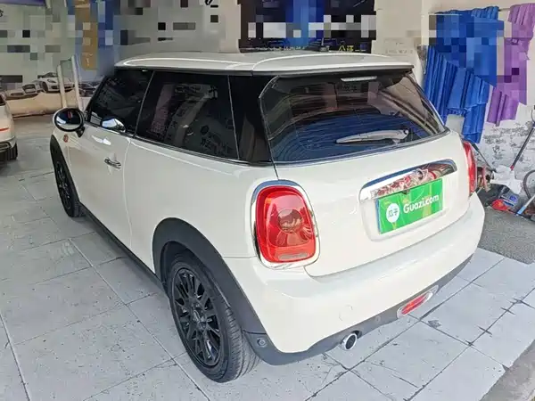 MINI 2017