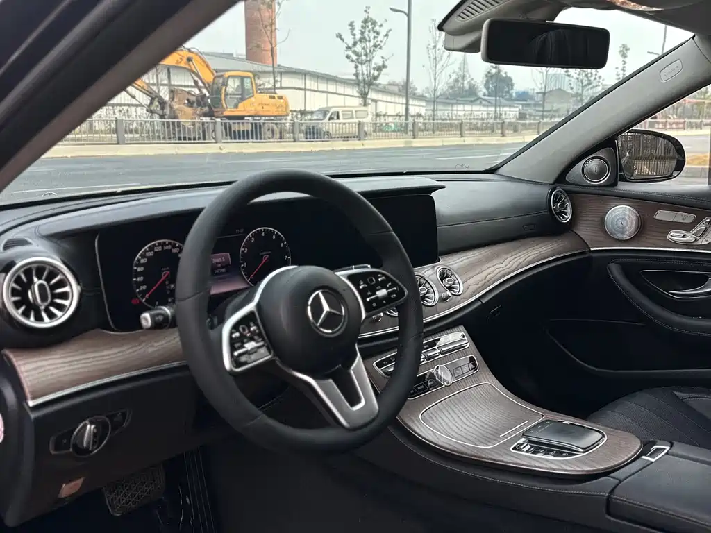 Mercedes-Benz E-Class 2019