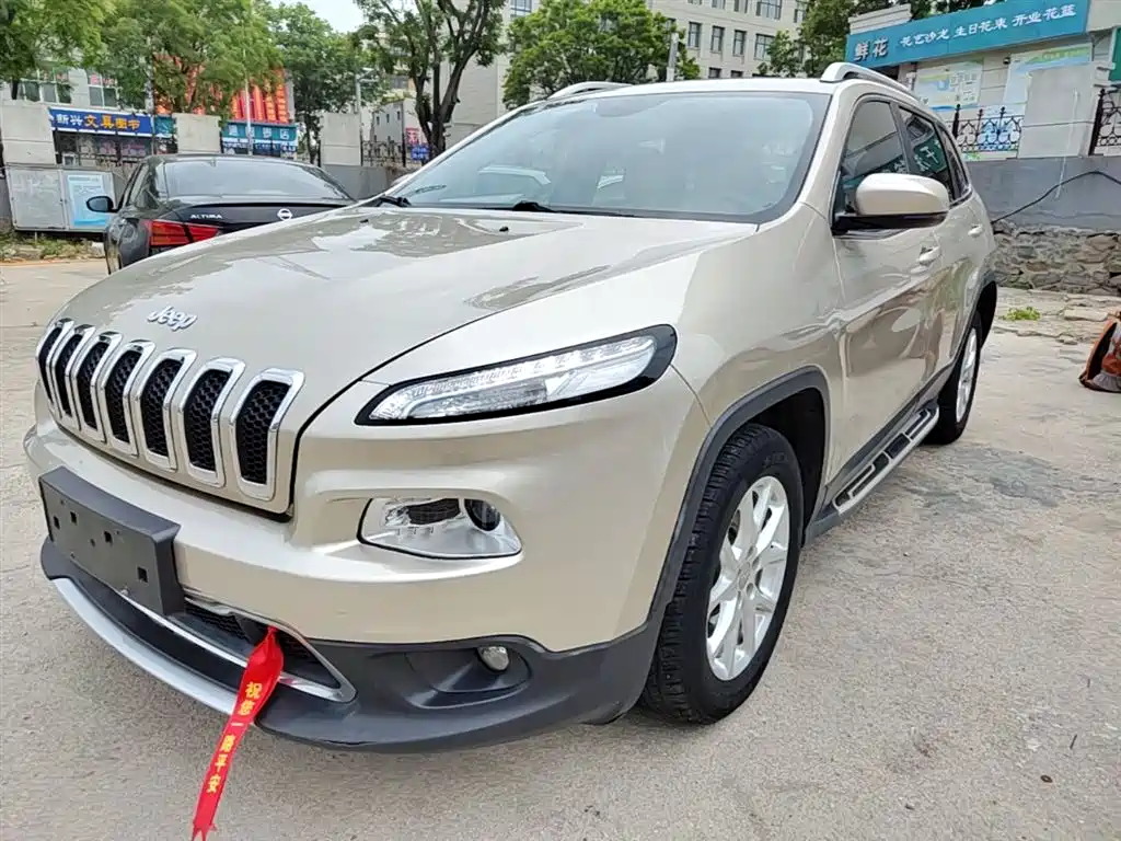 Jeep Cherokee 2018 — фото 2