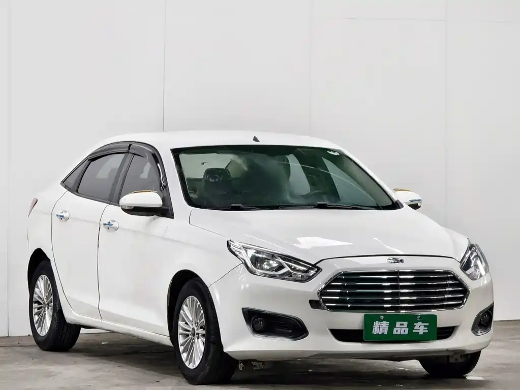 Ford Escort 2015 — фото 3