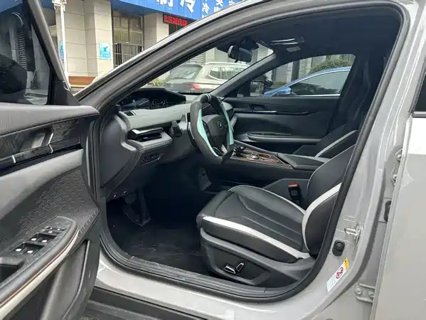 Changan UNI-V 2022