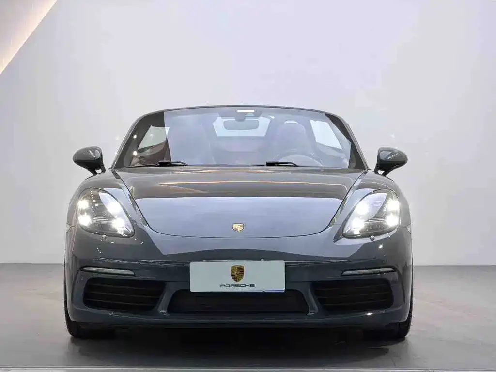 Porsche 718 2016