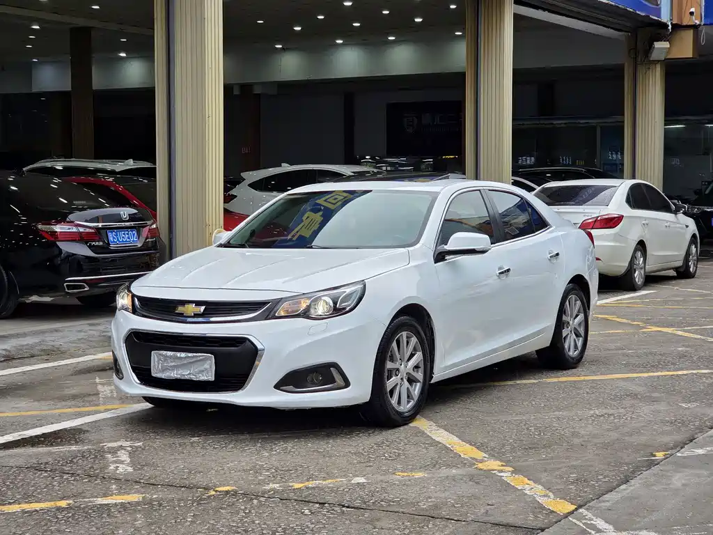 Chevrolet Malibu 2017 — фото 14