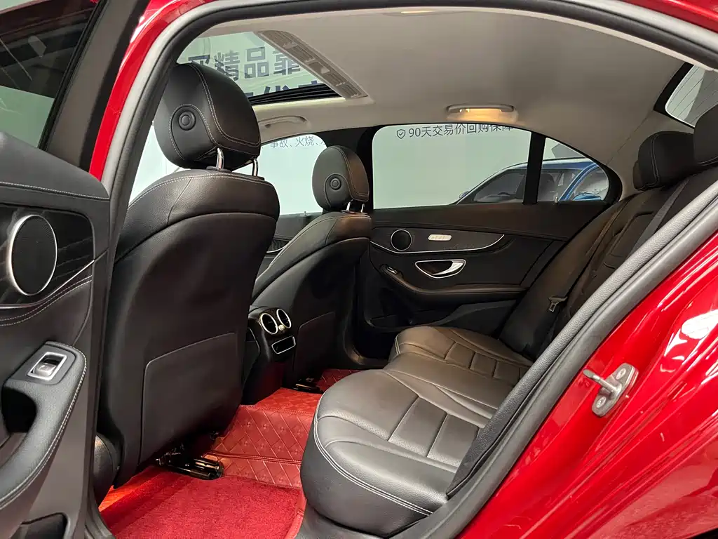 Mercedes-Benz C-Class 2019 — фото 12