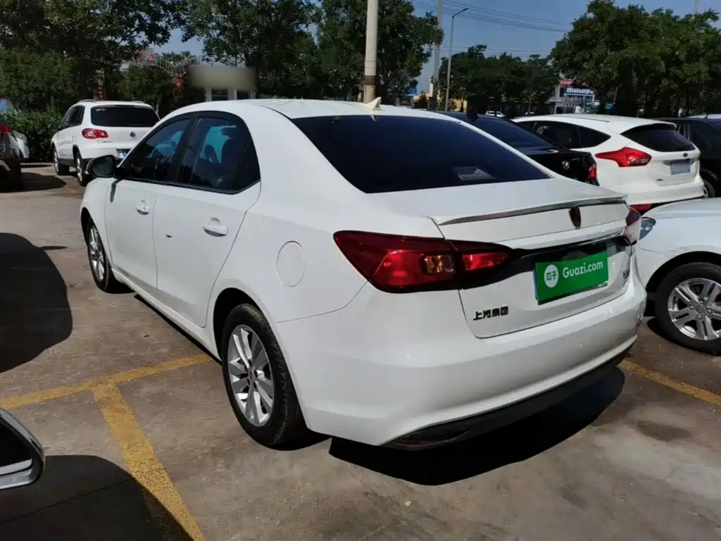 Roewe 360 2016