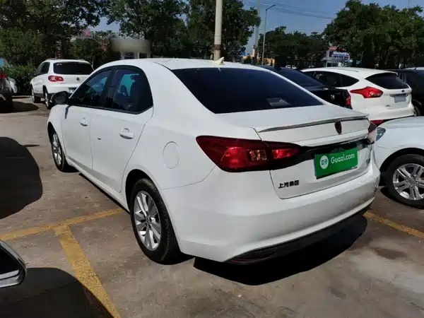 Roewe 360 2016