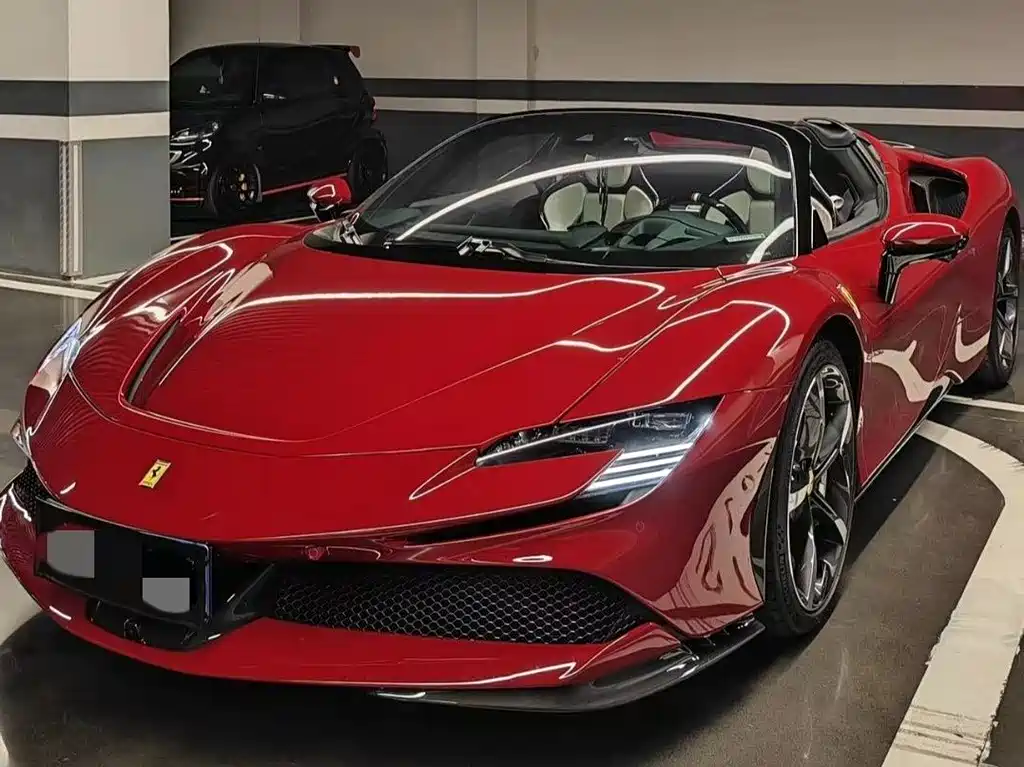 Ferrari SF90 2023 — фото 1