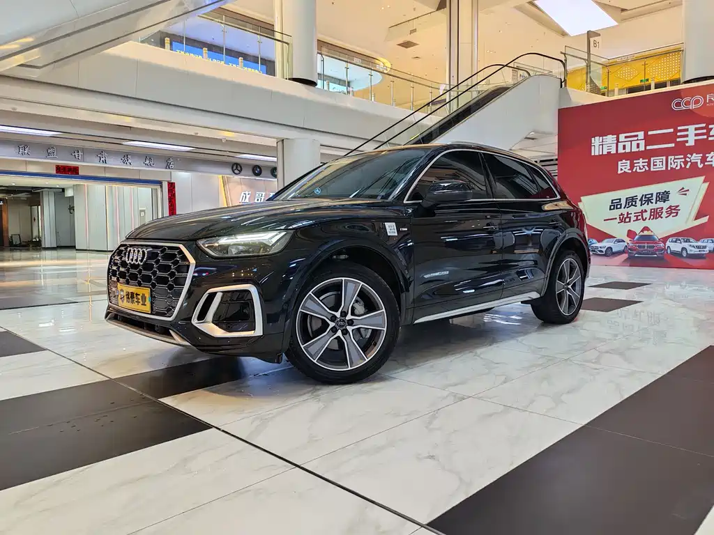Audi Q5L 2022 — фото 3