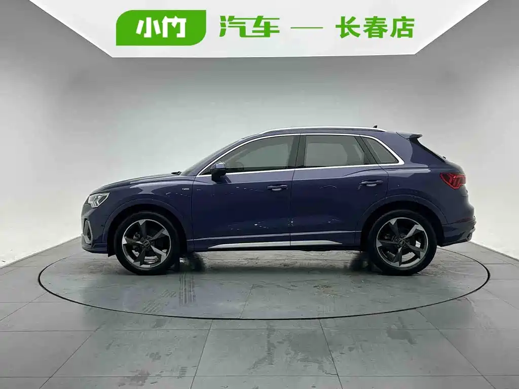 Audi Q3 2022 — фото 3