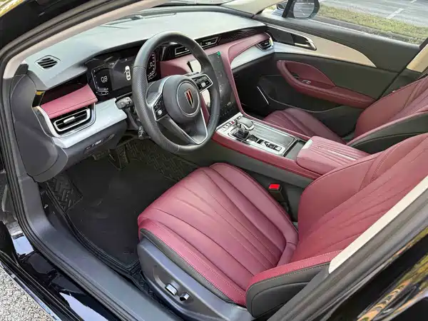 Hongqi H5 2026