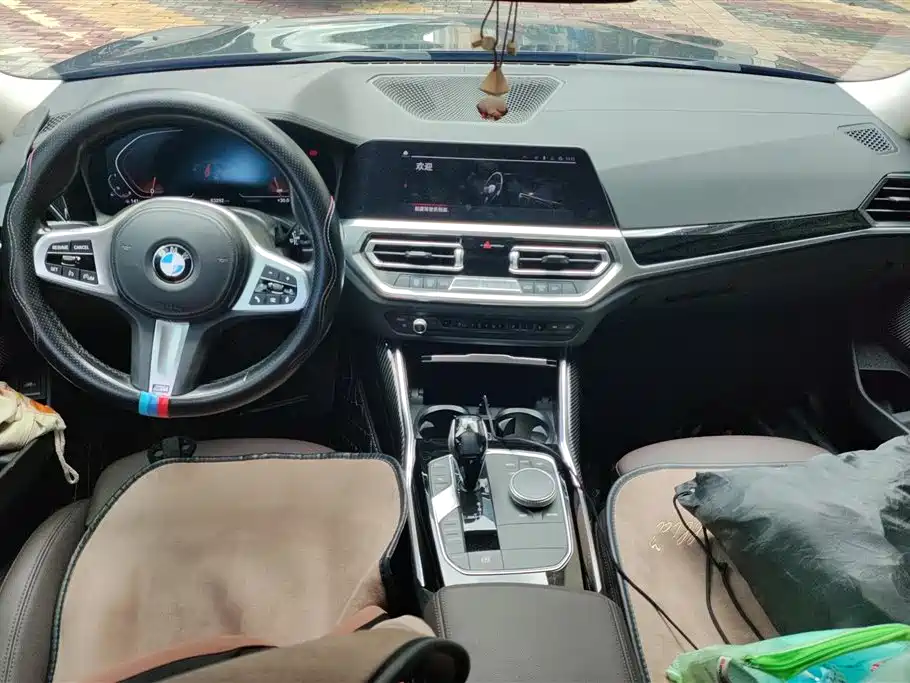 BMW 3 Series 2021 — фото 12