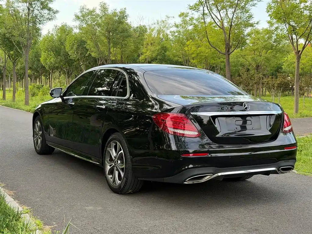 Mercedes-Benz E-Class 2020