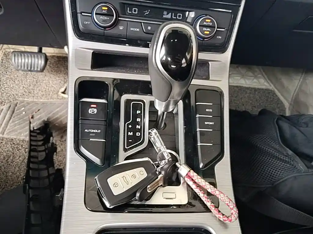 Geely Emgrand GS 2019 — фото 14