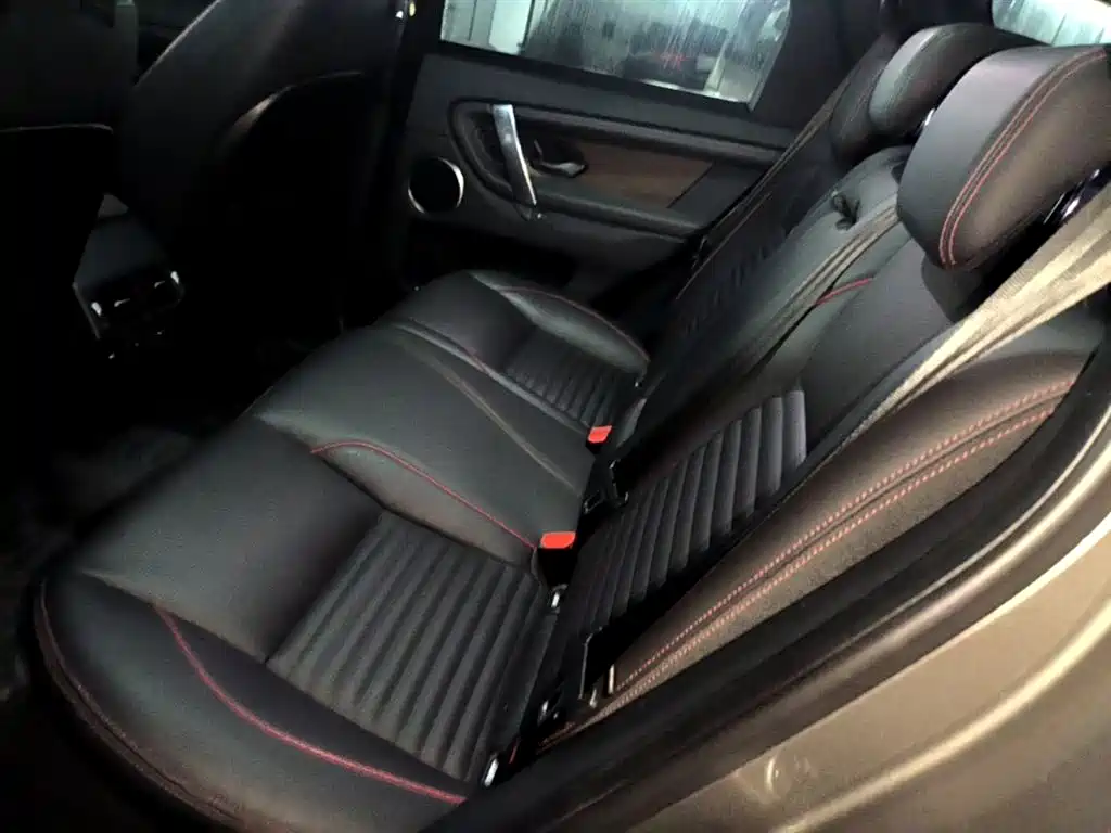 Land Rover Discovery Sport 2021 — фото 17