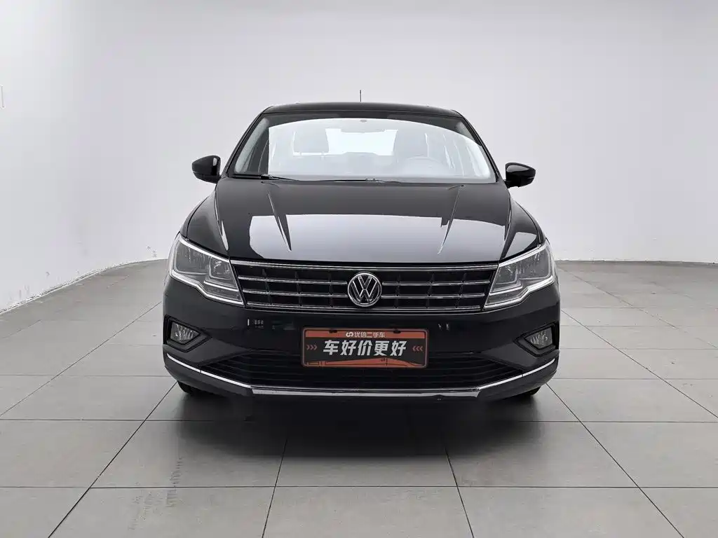 Volkswagen Jetta 2018 — фото 3