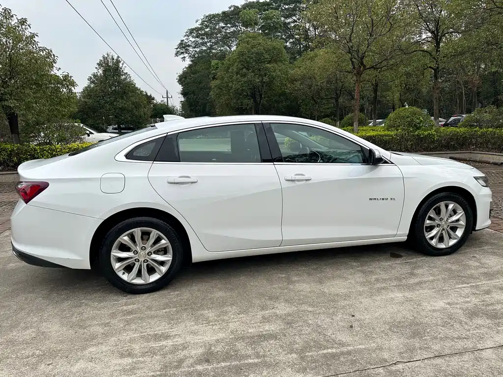 Chevrolet Malibu XL 2019 — фото 16