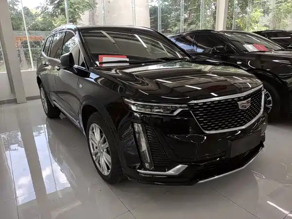 Cadillac XT6 2023