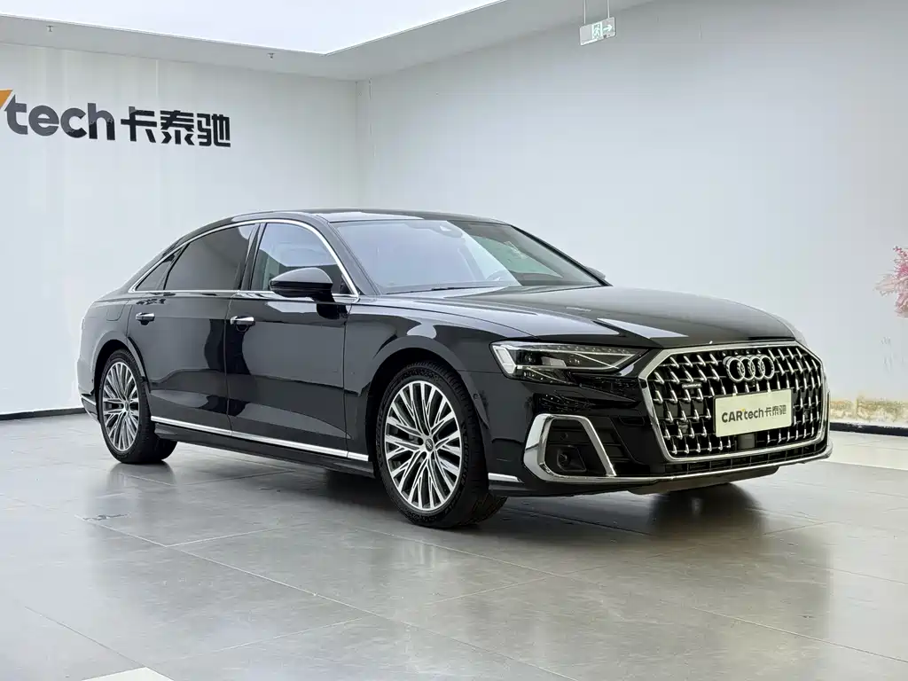 Audi A8 2024