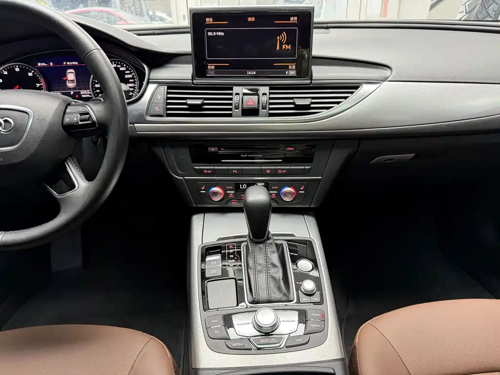 Audi A6L 2017 — фото 11