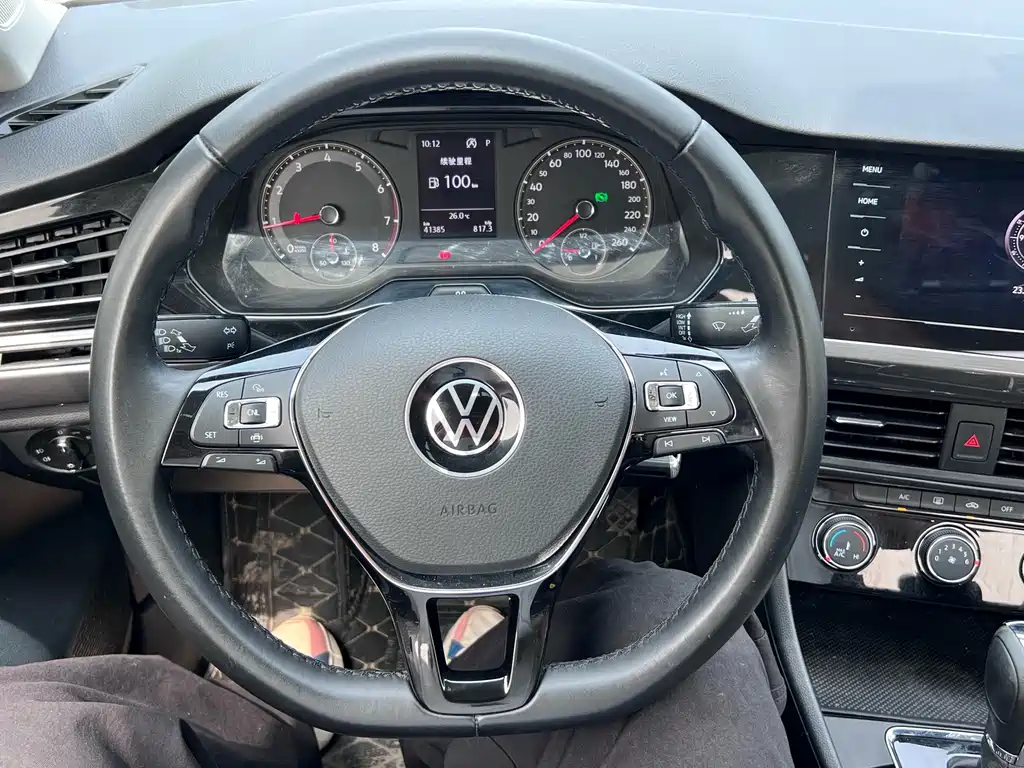 Volkswagen Bora 2021