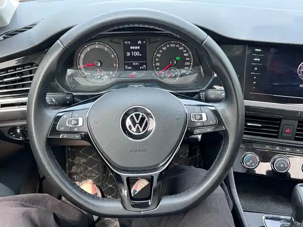 Volkswagen Bora 2021