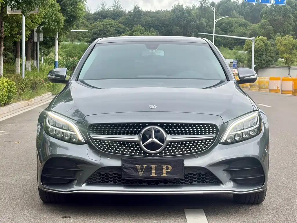 Mercedes-Benz C-Class 2019