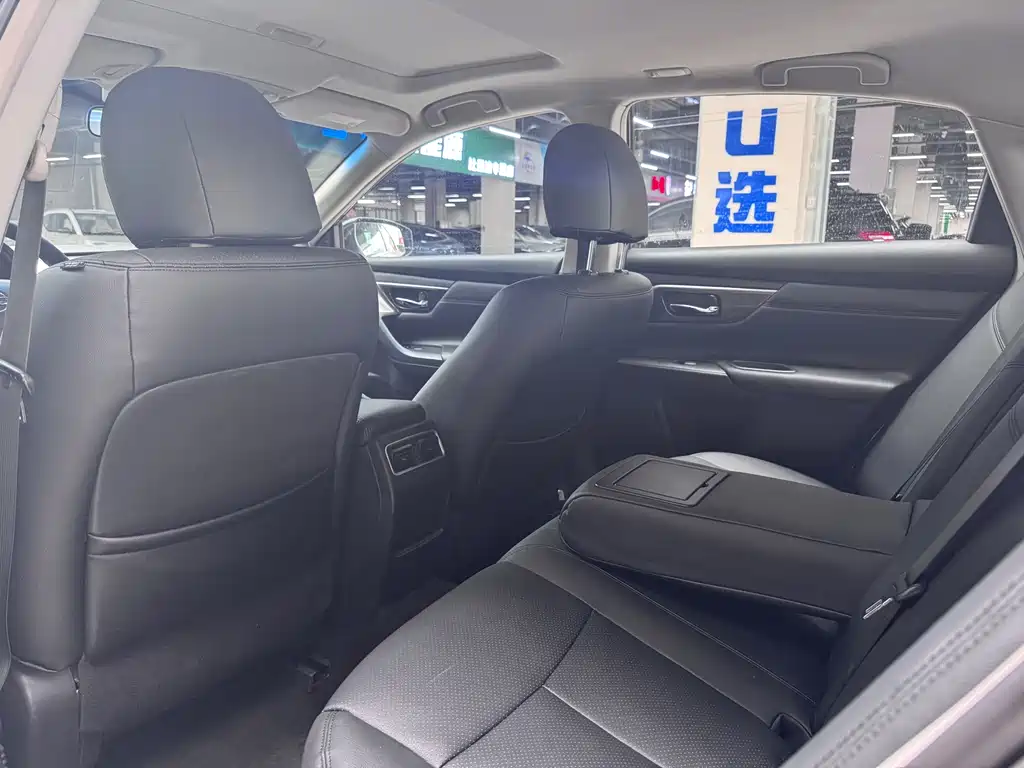 Nissan Teana 2015