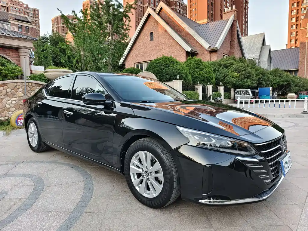 Nissan Teana 2022 — фото 3