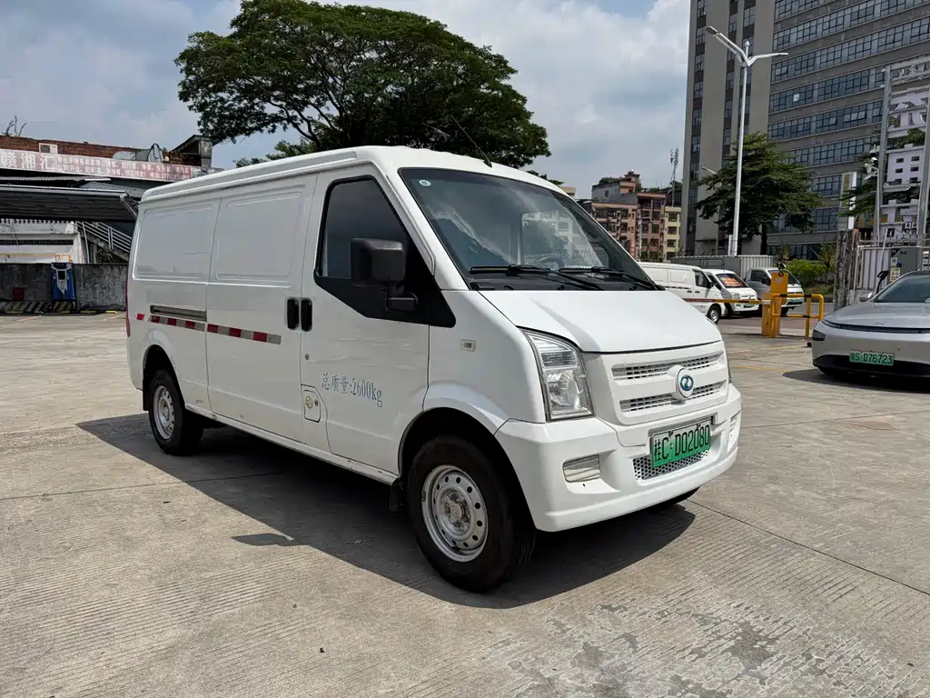 Ruichi EC35 2023