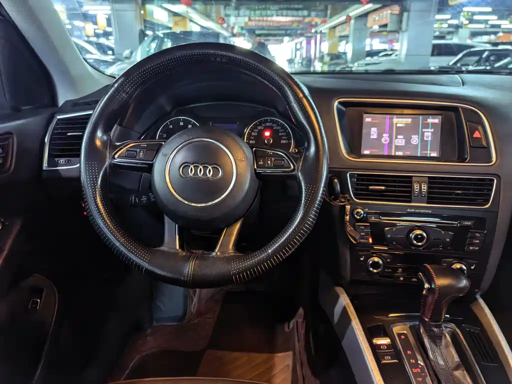 Audi Q5 2014