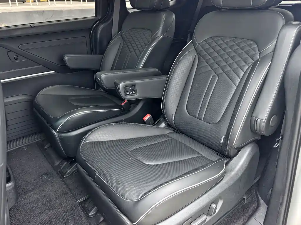 Hyundai Custo 2023 — фото 19