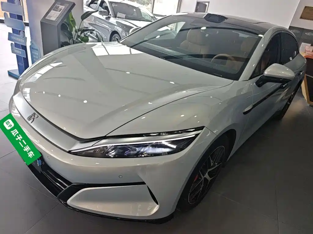 BYD Han L 2025