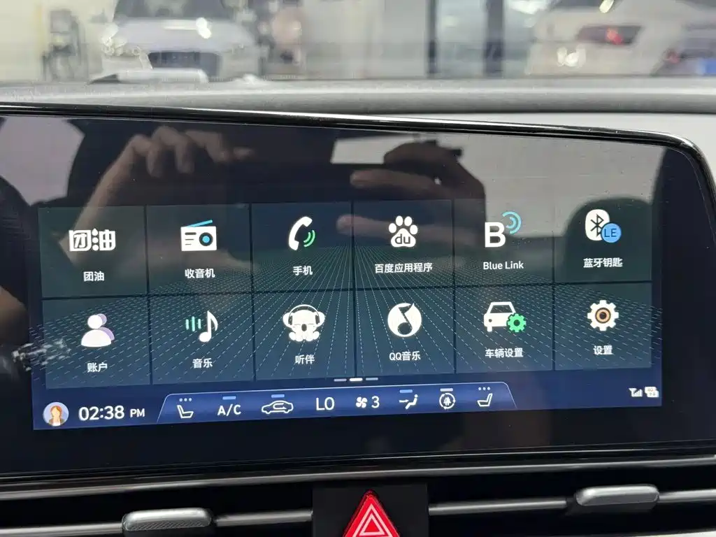 Hyundai Elantra 2022 — фото 14